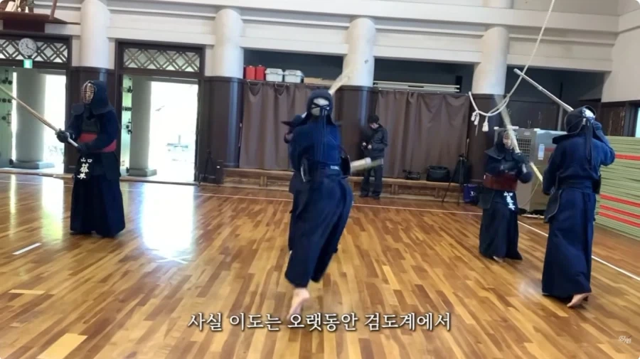 우리가 이도류를 만화로밖에 못본 이유_1.webp