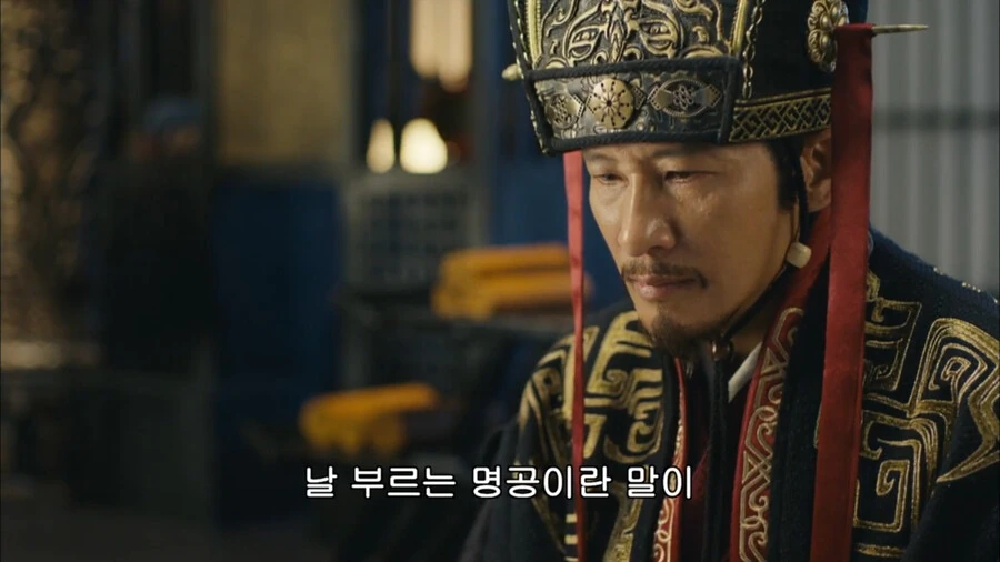 순욱:이상하다 전에는 저 얼굴이 유비였는데 왜 ㅅㅂ 하는 짓이 다르지 - 이미지 29