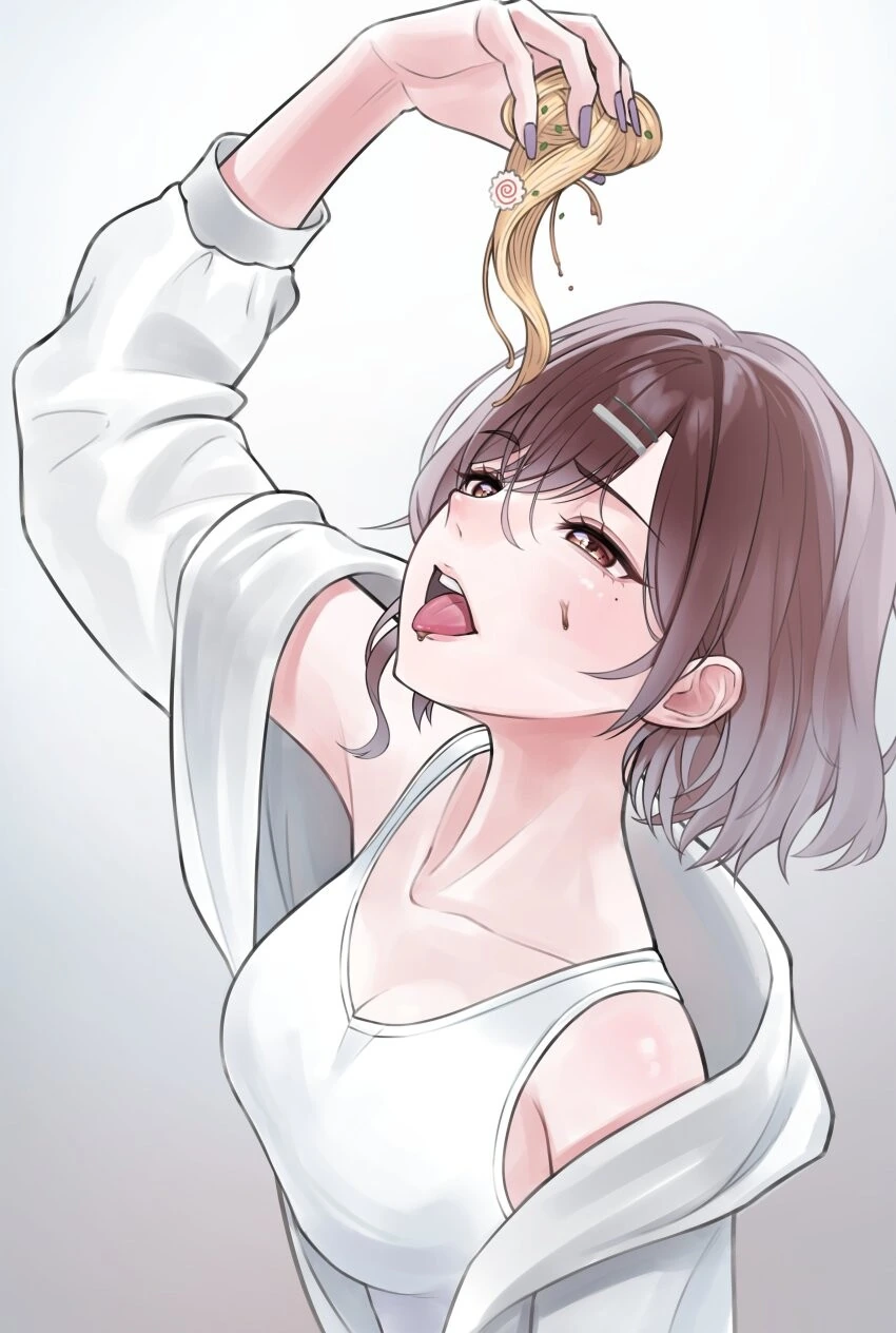 @) 마도카는 어쩌다가 라면을 손으로 먹을 지경에