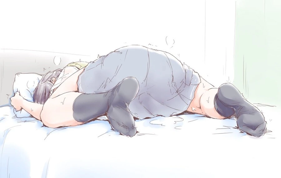 (ㅎㅂ)침대에 누워 괴로워하는 여고생.manga
